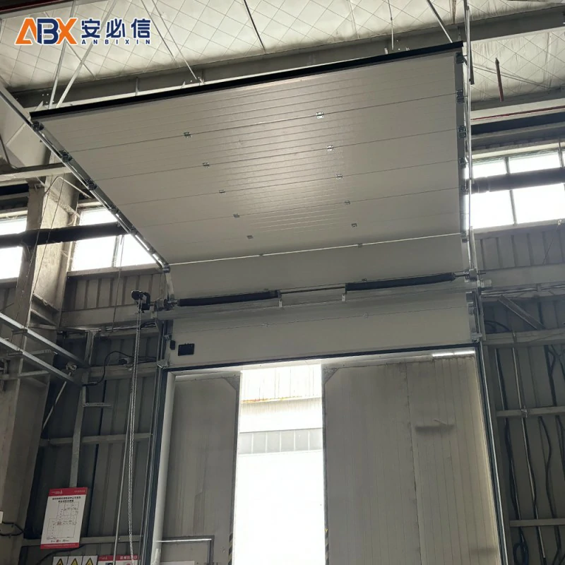 钦州分段式提升门